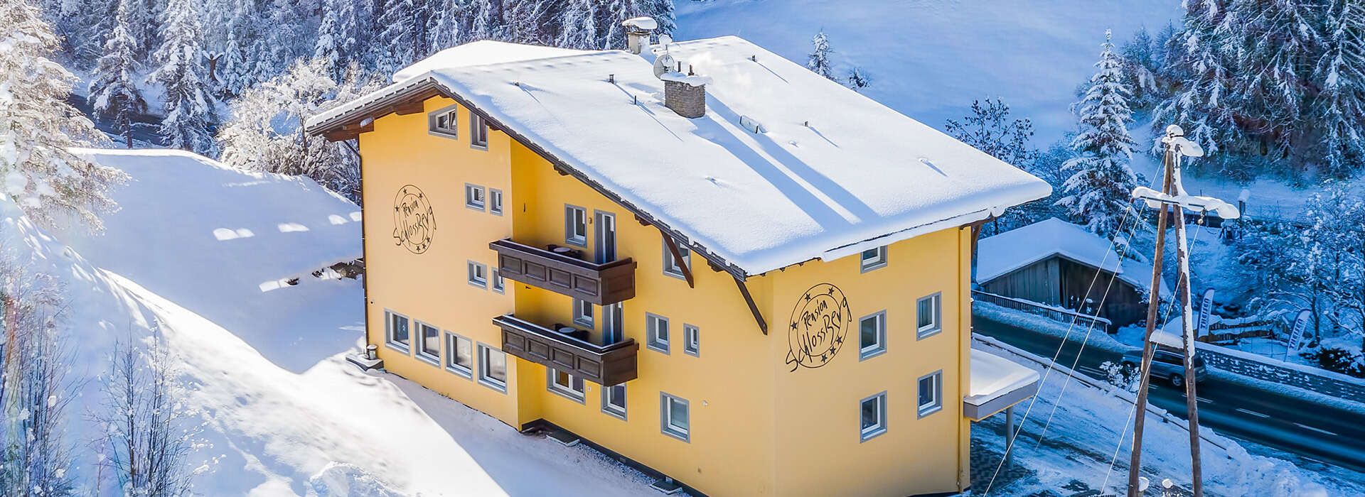 House view in winter Hotel Schlossberg Winter